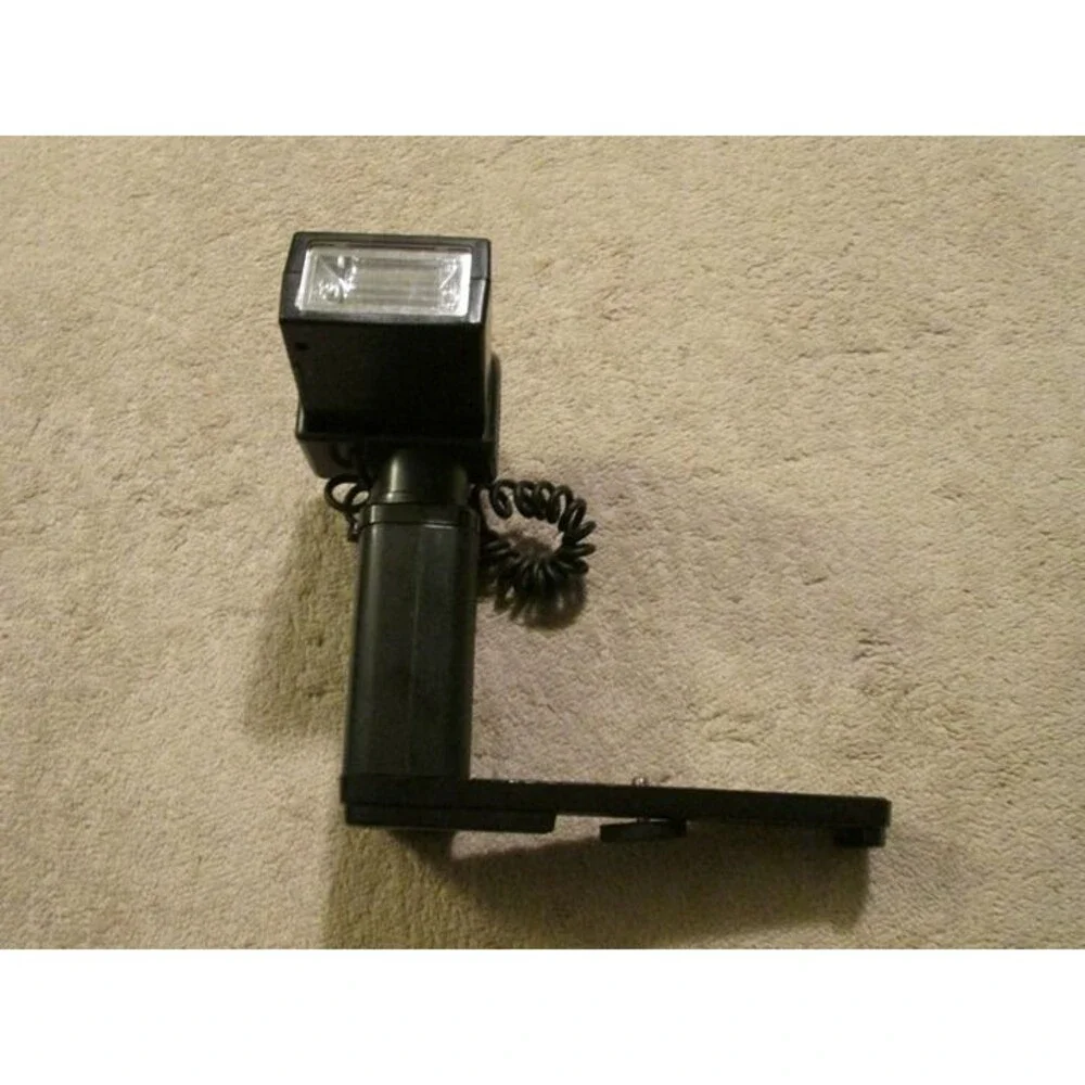 Camera flash adapter